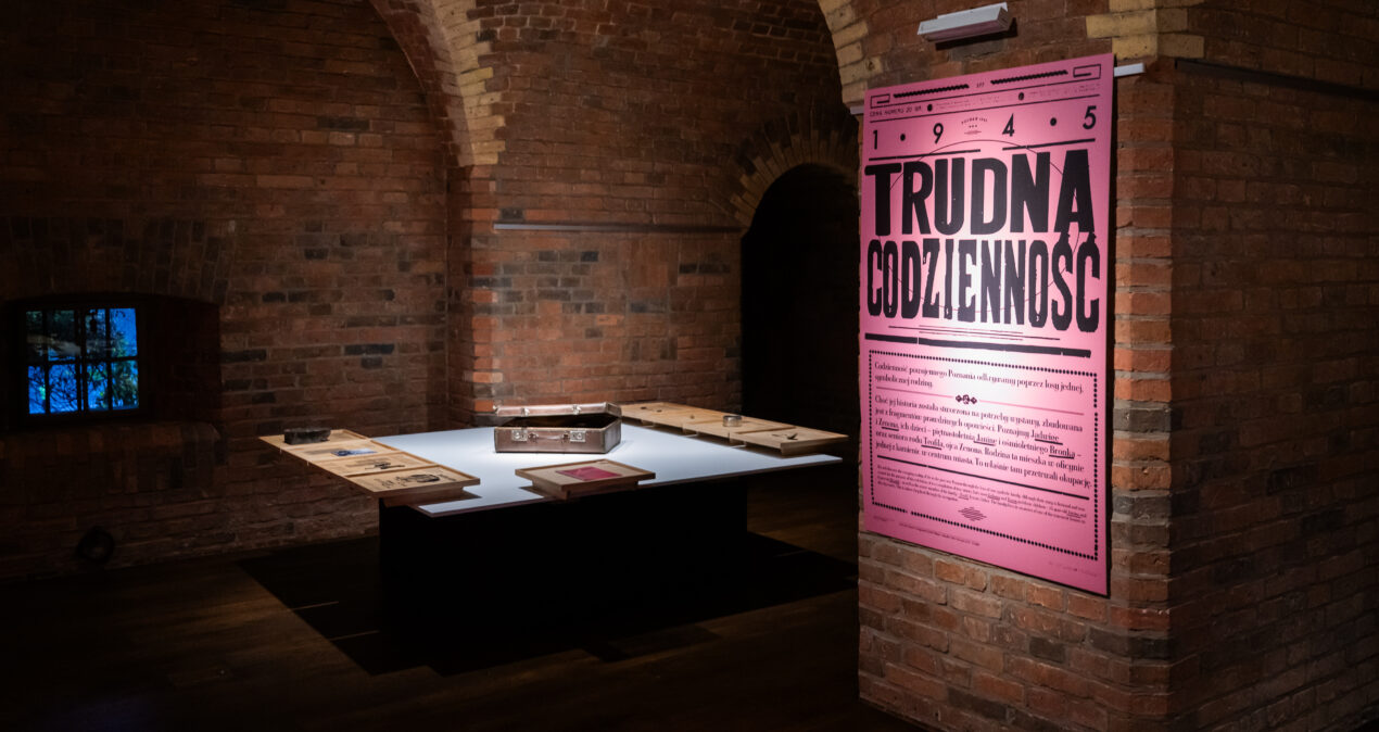 Trudna codzienność – oprowadzanie po wystawie